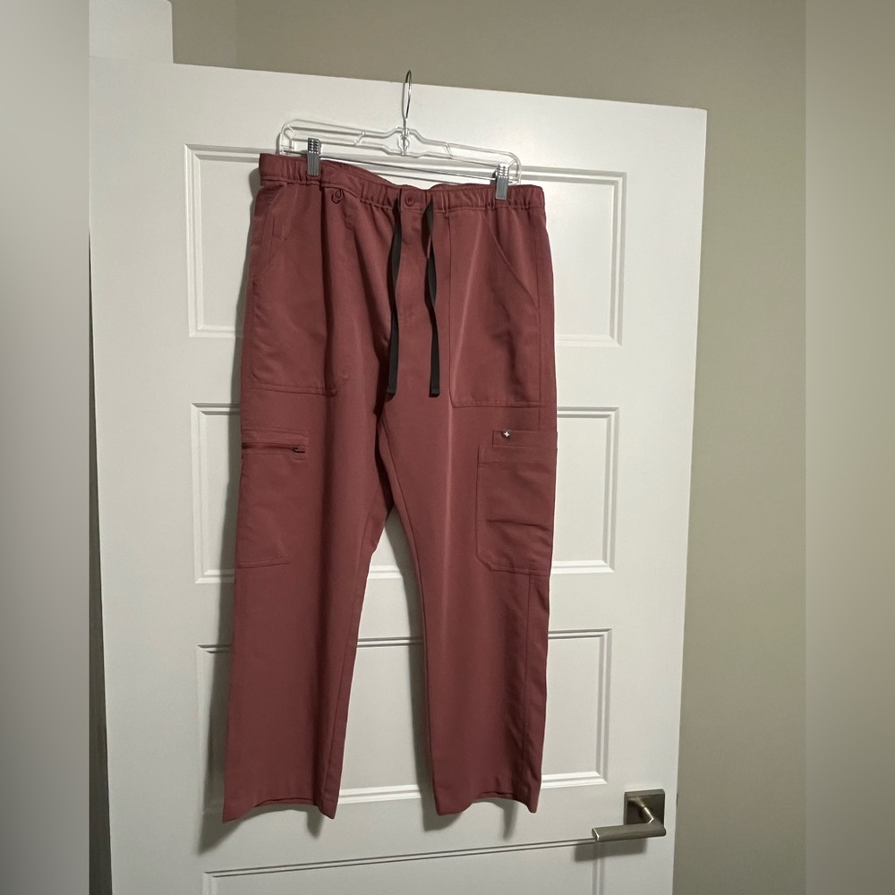 FIGS Women's Straight Leg Scrub Pants in Dusty Rose